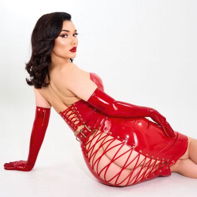 Neue Kinky Fotos: Lady Emiliana | Bizarrstudio Elegance News