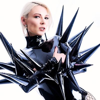 New in the dominatrix studio: guest lady Contessa Kali | Bizarrstudio Elegance News